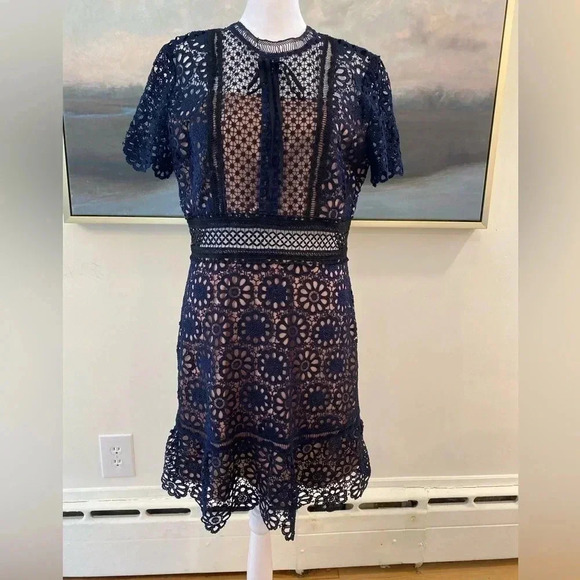 AQUA Ruffled Lace Dress - 100% Exclusive for Bloomingdale’s. Size Large - Picture 2 of 10